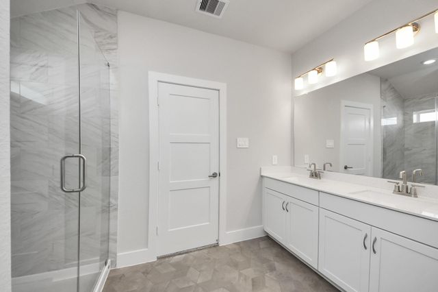 207 Orchard Laurel Drive, Alvin, TX 77511