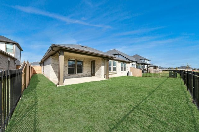 207 Orchard Laurel Drive, Alvin, TX 77511