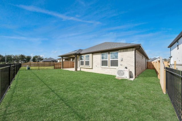 207 Orchard Laurel Drive, Alvin, TX 77511