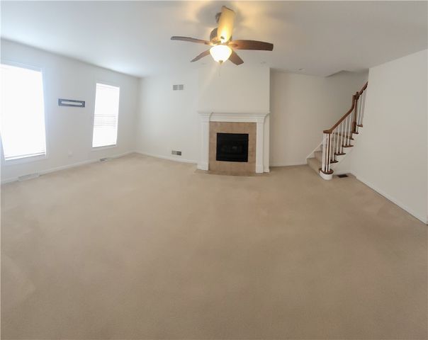 523 E Vanderbilt Drive, Adams Twp, PA 16046