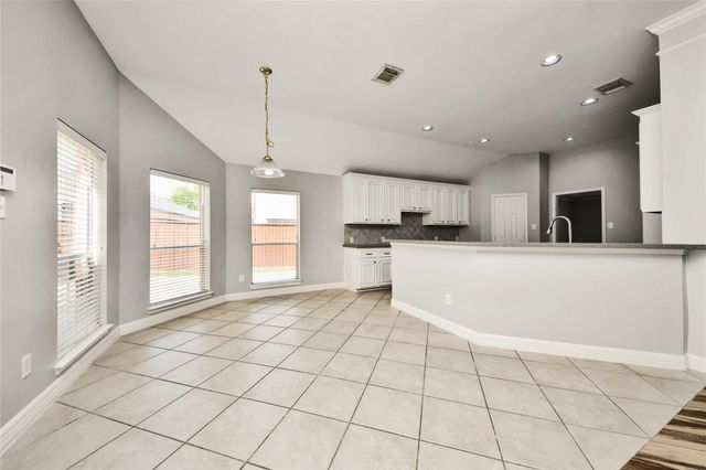 2622 Stonebury Lane, Sugar Land, TX 77479