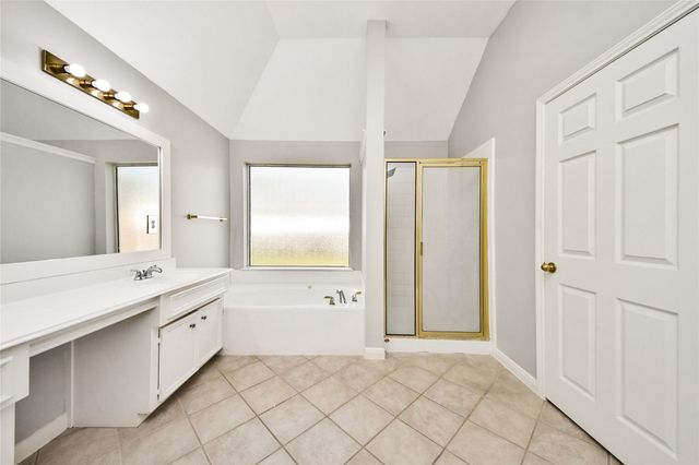 2622 Stonebury Lane, Sugar Land, TX 77479