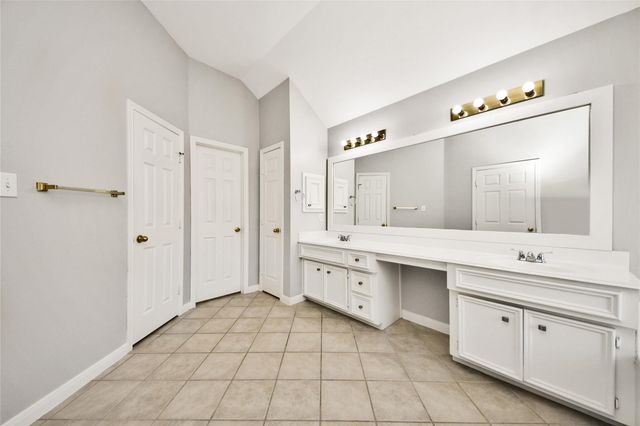 2622 Stonebury Lane, Sugar Land, TX 77479