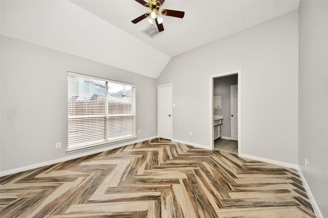 2622 Stonebury Lane, Sugar Land, TX 77479