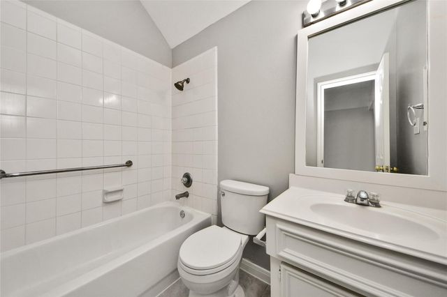 2622 Stonebury Lane, Sugar Land, TX 77479