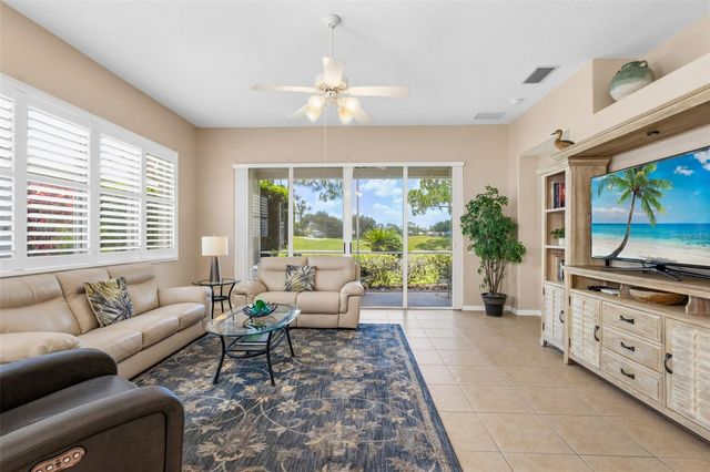 8752 52ND DRIVE E, Bradenton, FL 34211