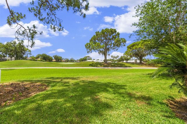8752 52ND DRIVE E, Bradenton, FL 34211