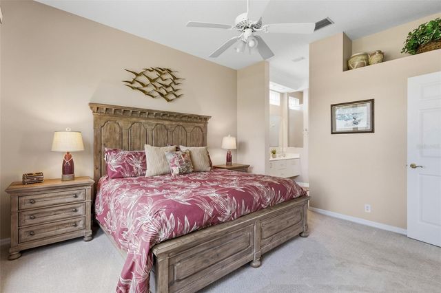 8752 52ND DRIVE E, Bradenton, FL 34211