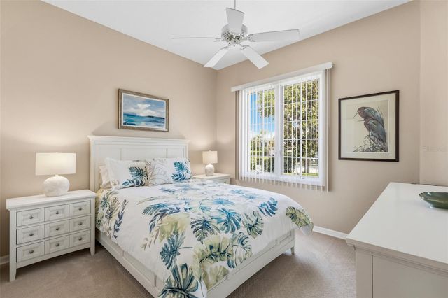 8752 52ND DRIVE E, Bradenton, FL 34211
