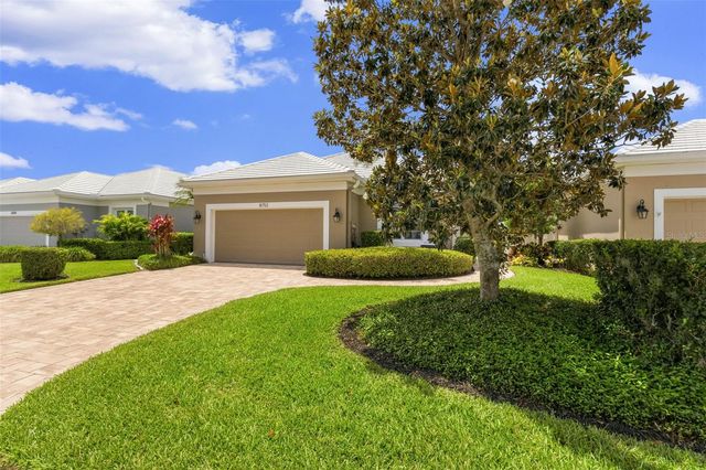 8752 52ND DRIVE E, Bradenton, FL 34211