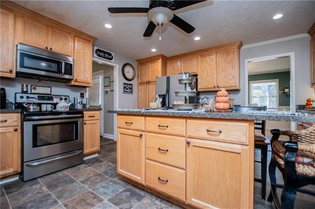 4049 Roy Court, Douglasville, GA 30135