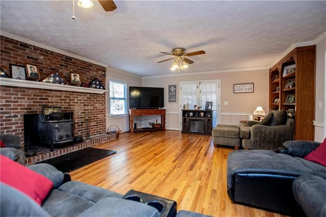 4049 Roy Court, Douglasville, GA 30135