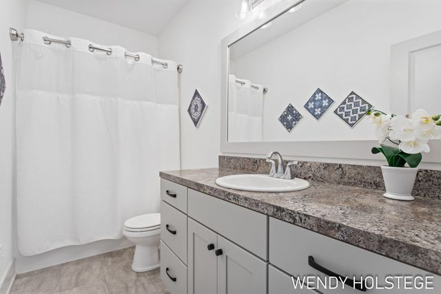 12713 Ridgedale Drive, Allendale, MI 49401