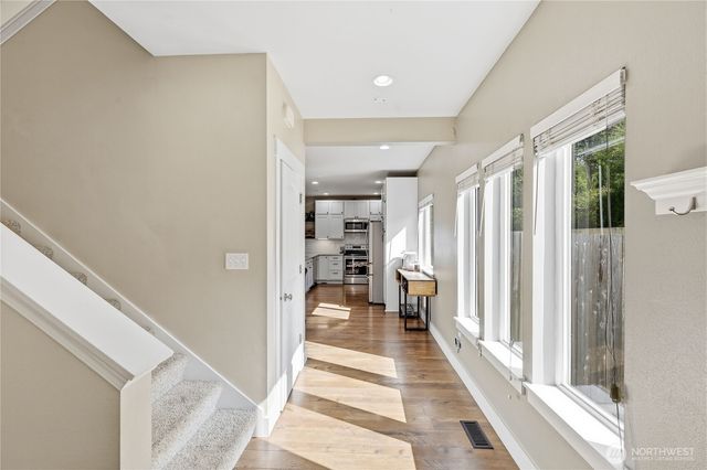 6110 Lakemont Lane, Bremerton, WA 98312