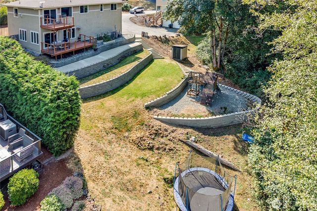 6110 Lakemont Lane, Bremerton, WA 98312