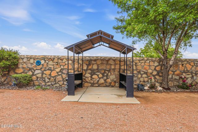 12917 FIRE FIGHTER Drive, El Paso, TX 79938