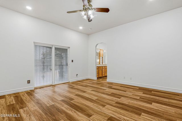 12917 FIRE FIGHTER Drive, El Paso, TX 79938