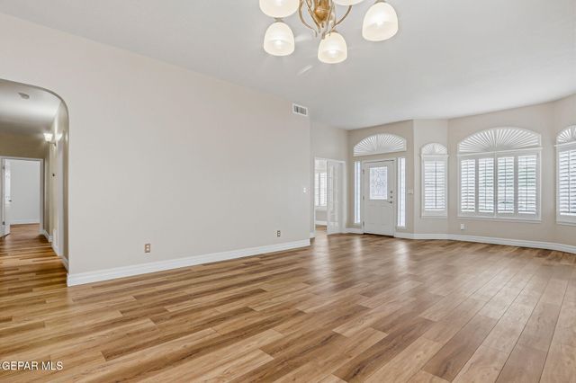 12917 FIRE FIGHTER Drive, El Paso, TX 79938