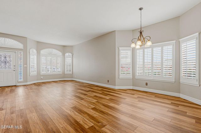 12917 FIRE FIGHTER Drive, El Paso, TX 79938