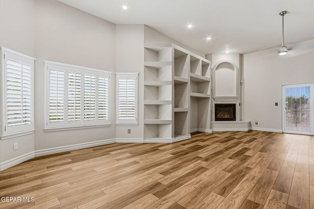 12917 FIRE FIGHTER Drive, El Paso, TX 79938