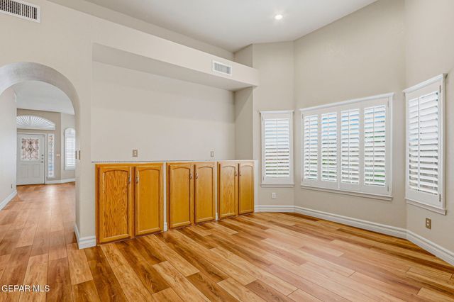 12917 FIRE FIGHTER Drive, El Paso, TX 79938