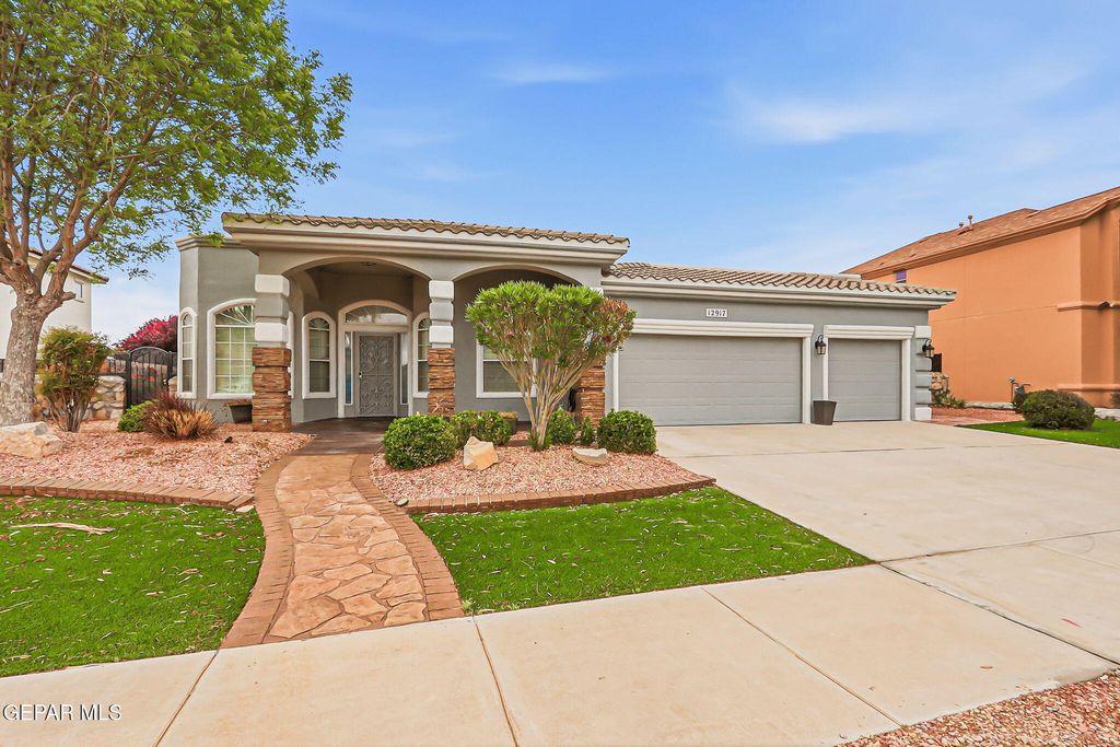 12917 FIRE FIGHTER Drive, El Paso, TX 79938
