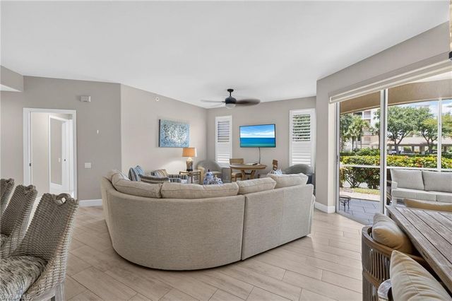 9110 Southmont CV 101, Fort Myers, FL 33908