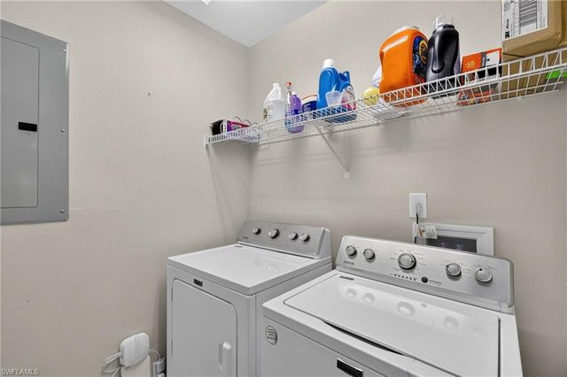9110 Southmont CV 101, Fort Myers, FL 33908