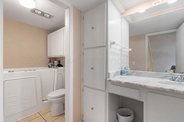 3100 FLEETWOOD-Unit D3 Drive, Amarillo, TX 79109