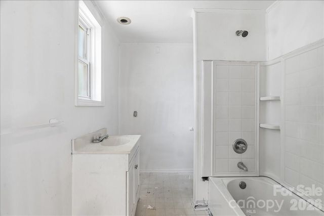 193 Duckworth Avenue, Brevard, NC 28712