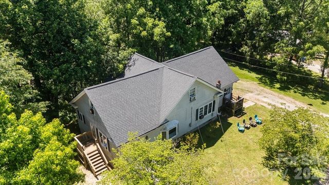 193 Duckworth Avenue, Brevard, NC 28712