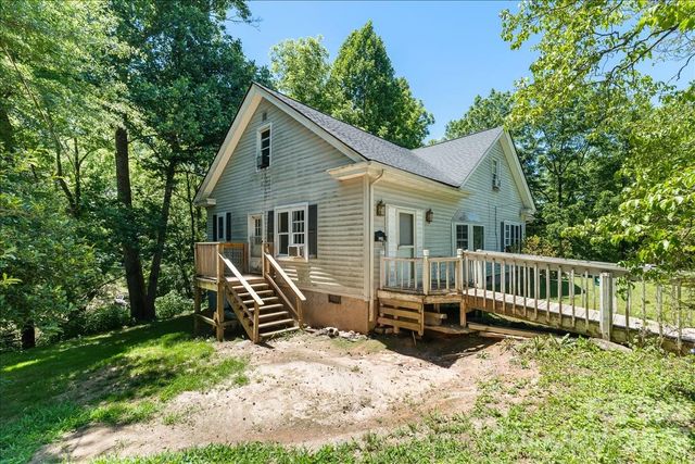 193 Duckworth Avenue, Brevard, NC 28712