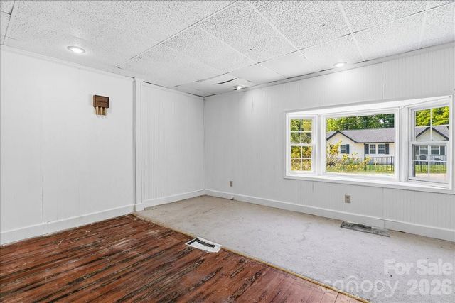 193 Duckworth Avenue, Brevard, NC 28712