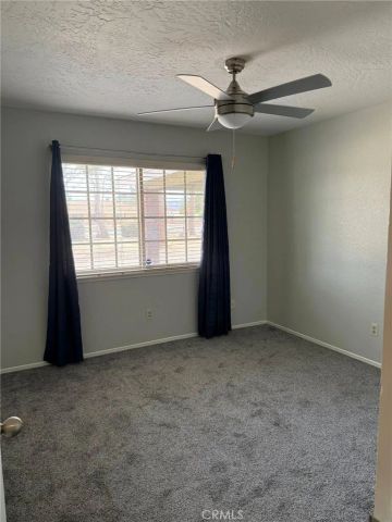 14040 Hopi Road, Apple Valley, CA 92307