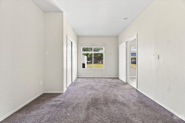 11602 Reagan Road, Bakersfield, CA 93312