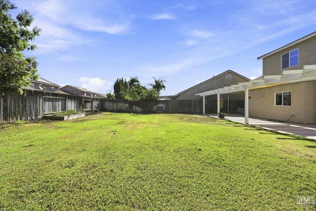 11602 Reagan Road, Bakersfield, CA 93312