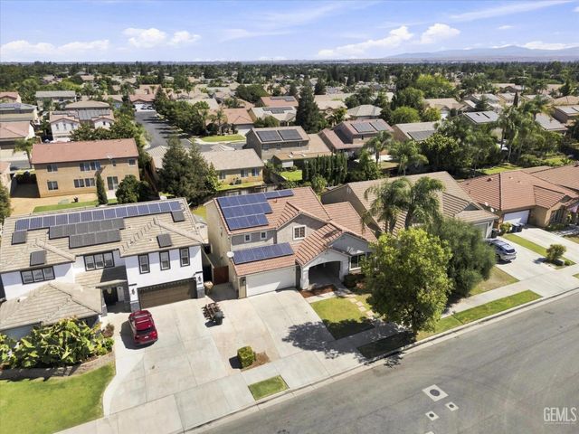 11602 Reagan Road, Bakersfield, CA 93312