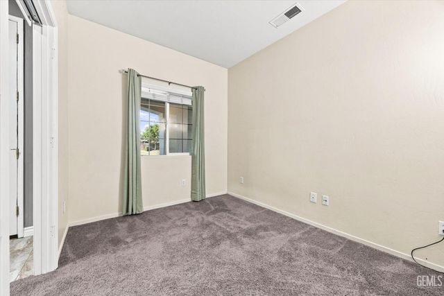 11602 Reagan Road, Bakersfield, CA 93312
