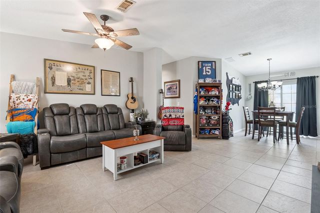 3640 HAMMOCK ROAD, Mims, FL 32754