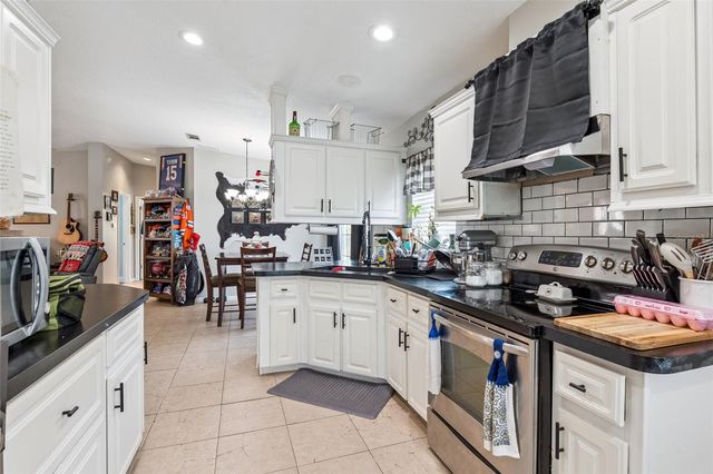 3640 HAMMOCK ROAD, Mims, FL 32754