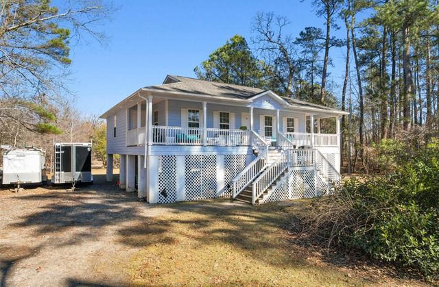 1063 Rowe Pond Rd., Conway, SC 29526