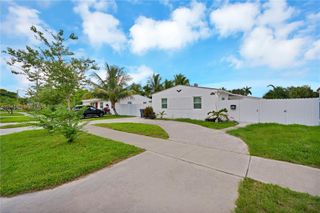 2615 Liberty St, Hollywood, FL 33020