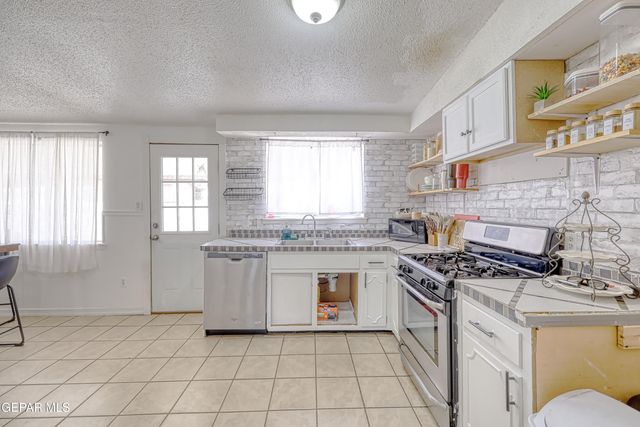 10545 MURPHY Street, El Paso, TX 79924