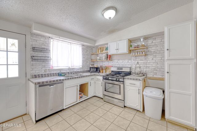 10545 MURPHY Street, El Paso, TX 79924