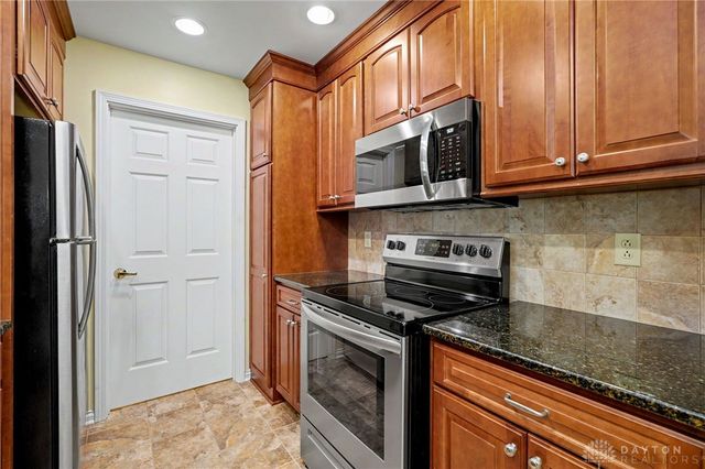 3170 E Stroop Road 304, Kettering, OH 45440