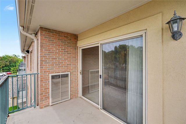3170 E Stroop Road 304, Kettering, OH 45440
