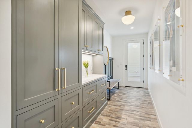 4052 Kuykendall, Bellville, TX 77418