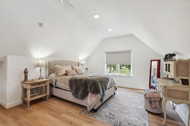 4052 Kuykendall, Bellville, TX 77418