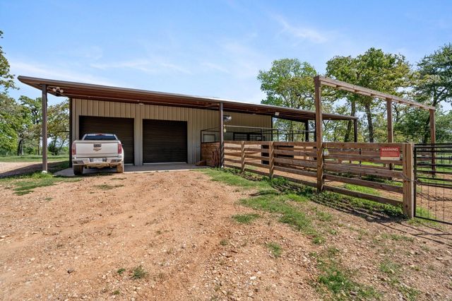 4052 Kuykendall, Bellville, TX 77418
