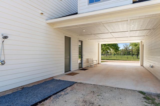 4052 Kuykendall, Bellville, TX 77418
